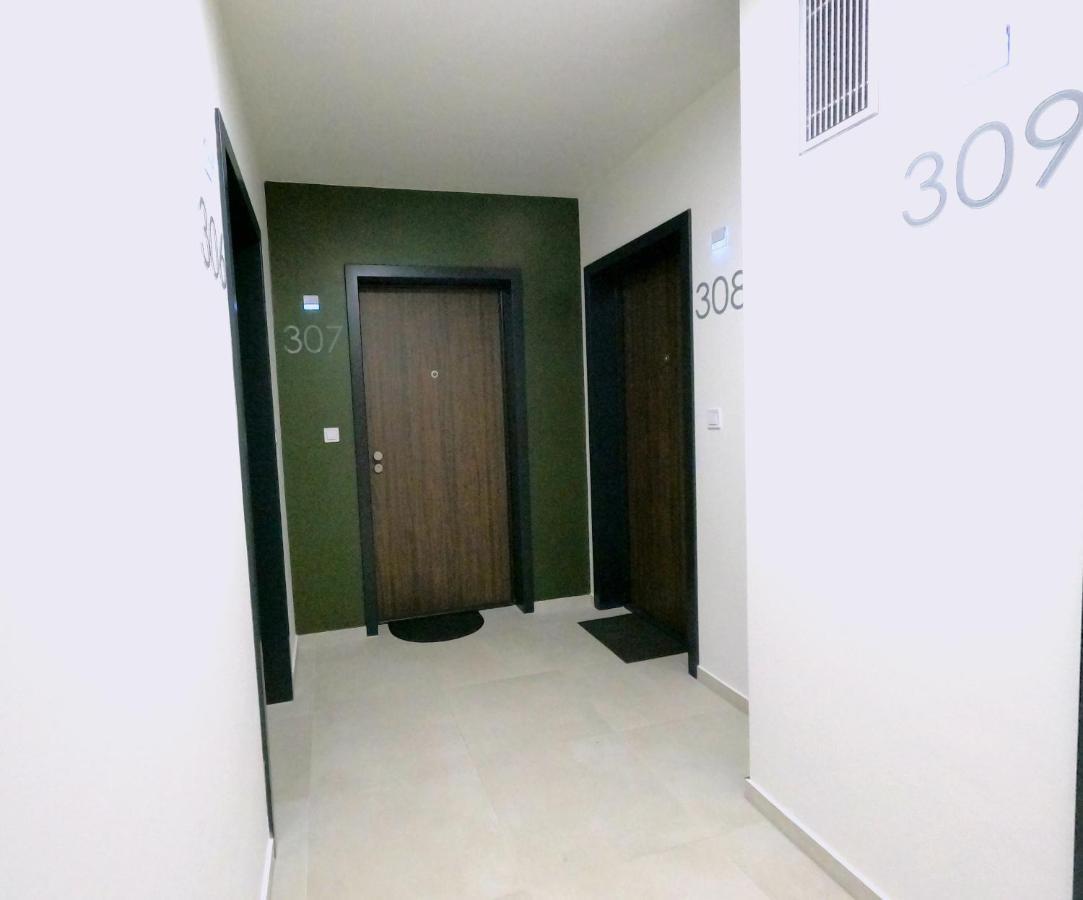 Brand New Apartment By Hockey Stadium Bratislava Exteriör bild